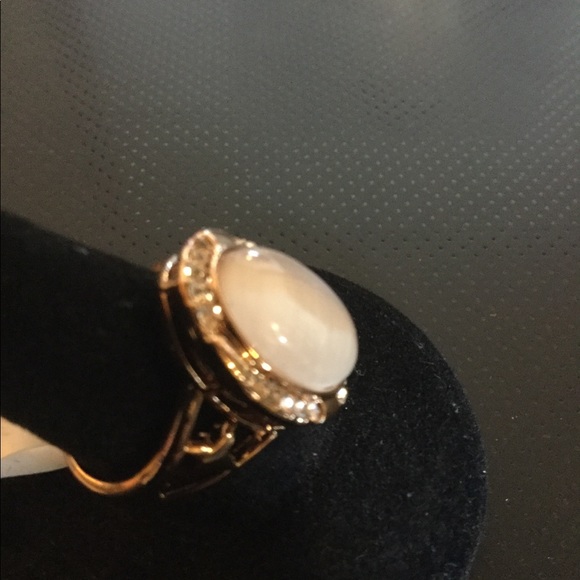 NWT Opal & Rose Gold Rings Various Sizes - Picture 5 of 7